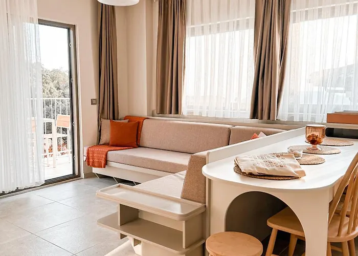 Katana Aparthotel 3*